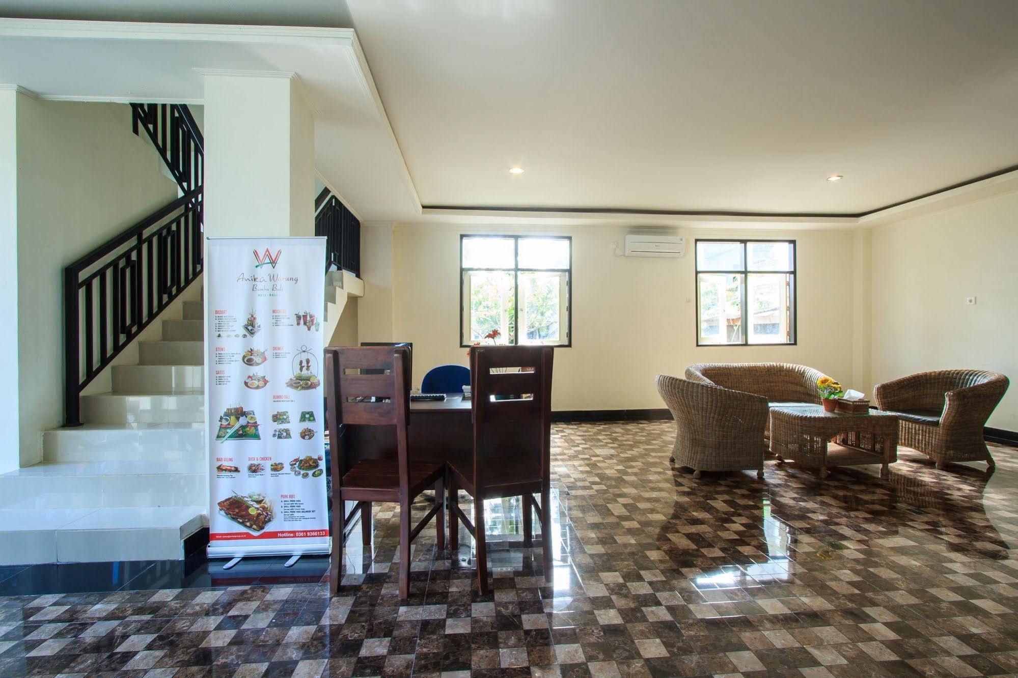 Ivanka Airport Inn Kuta  Exterior photo